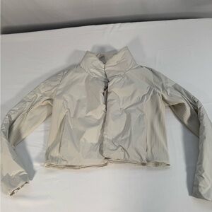 Lululemon City jacket Cropped Cream Women's Puffer Jacket